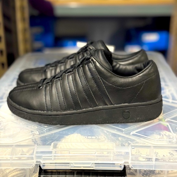 K-Swiss Other - K-Swiss all black classic new in box